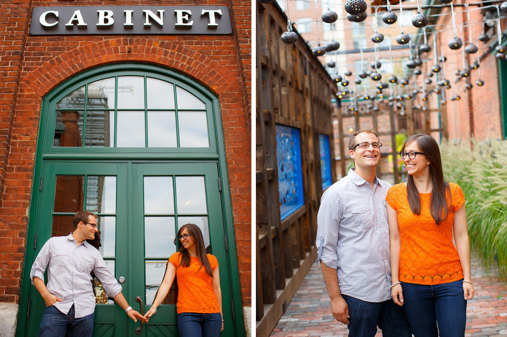 Distillery_district_engagement_00005_stephen_sager_photography